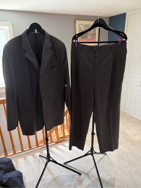 Hickey Freeman 2-piece Men’s Wool Suit/ sz 46R
